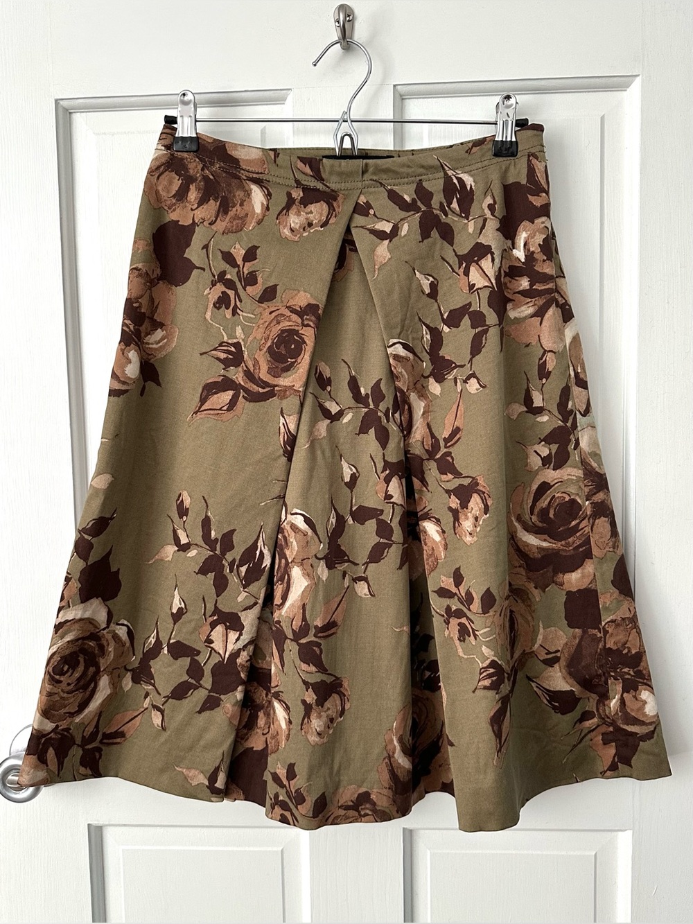 ZARA Basic Floral A-Line Front Pleat Skirt Khaki Olive Brown Size S
